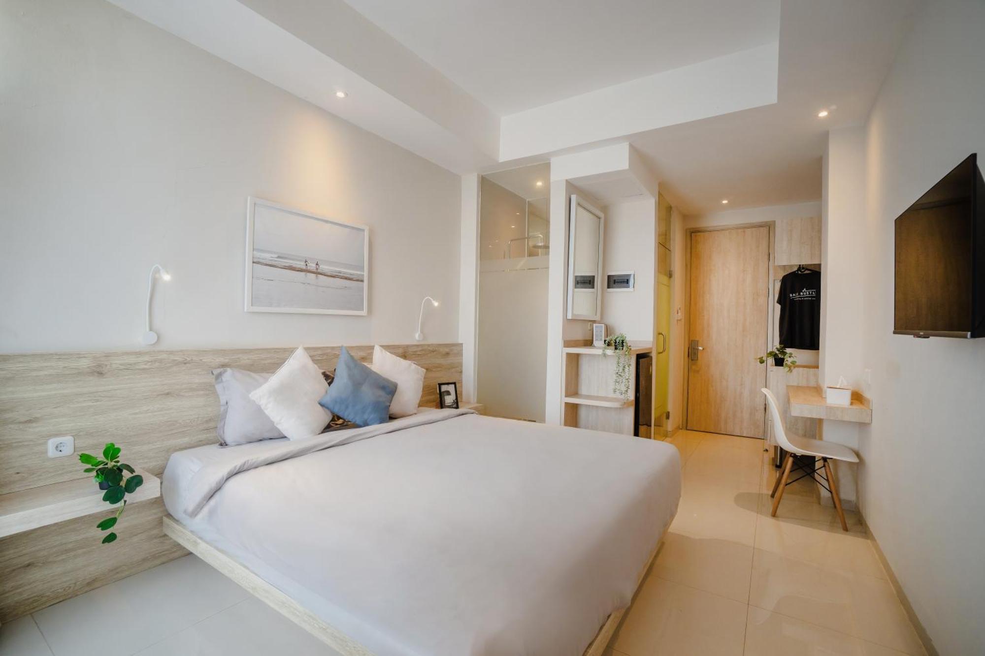 Bali Bustle Pararaton Coliving And Coworking Space Legian Zewnętrze zdjęcie