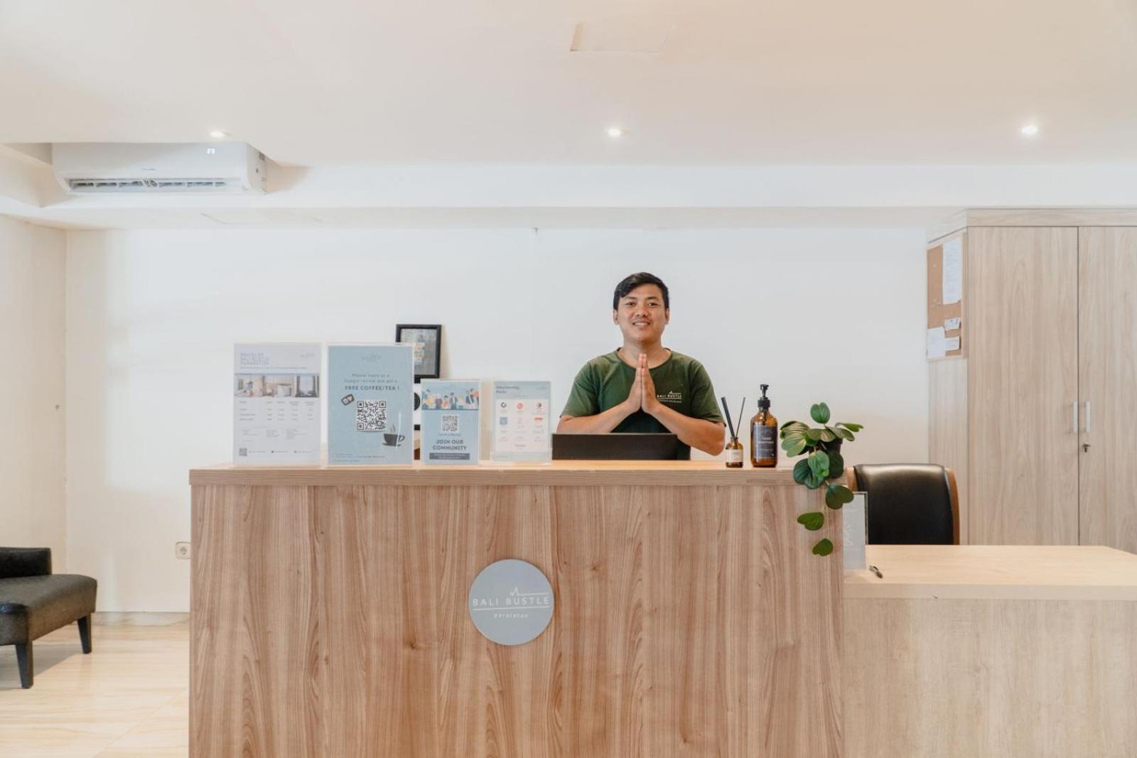 Bali Bustle Pararaton Coliving And Coworking Space Legian Zewnętrze zdjęcie
