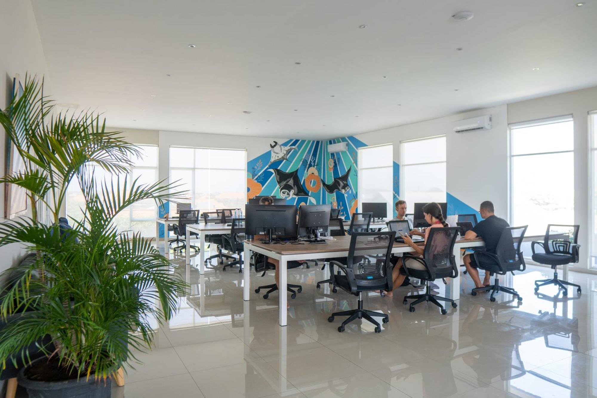 Bali Bustle Pararaton Coliving And Coworking Space Legian Zewnętrze zdjęcie